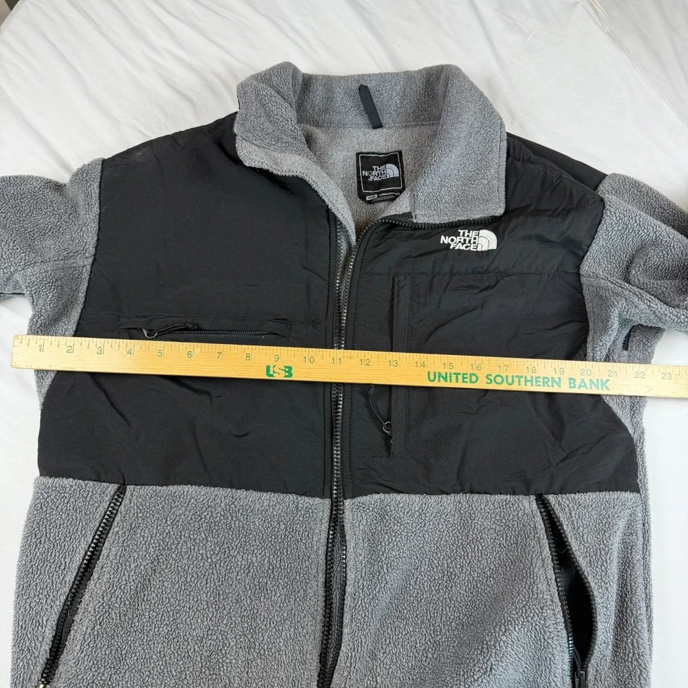 The North Face Denali Polartec Fleece Jacket Mens Medium Grey Black Full Zip